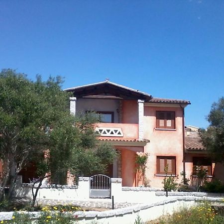 Li Rocchi Apartamento San Teodoro  Exterior foto